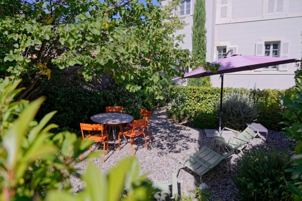 Private Furnished Apartment With All Comfort Has A Garden In A Green Space Meyreuil Extérieur photo