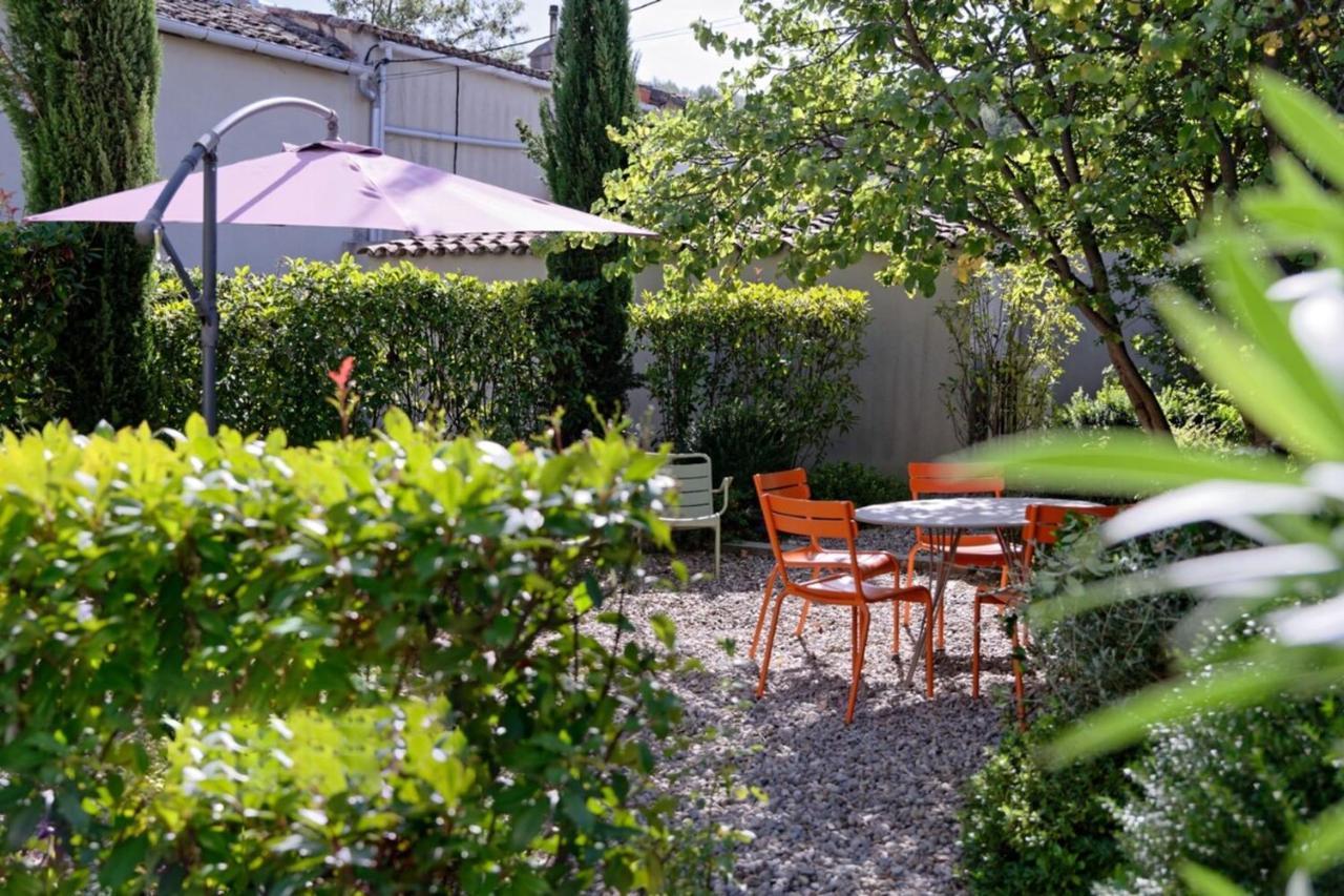 Private Furnished Apartment With All Comfort Has A Garden In A Green Space Meyreuil Extérieur photo